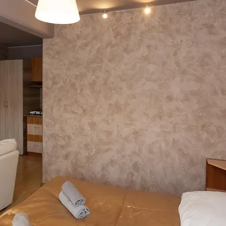 Inn Anva House *