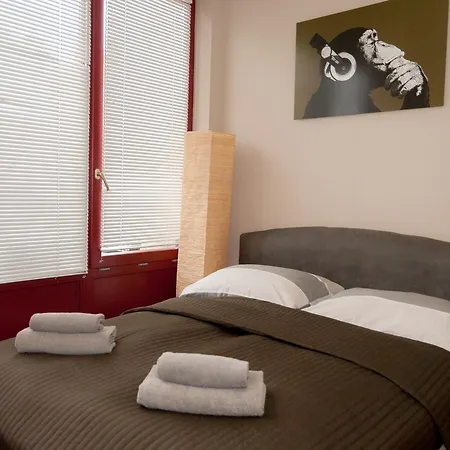 Inn Anva House *