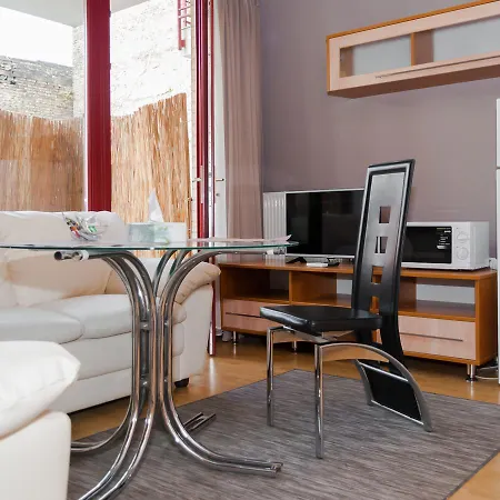 Inn Anva House *