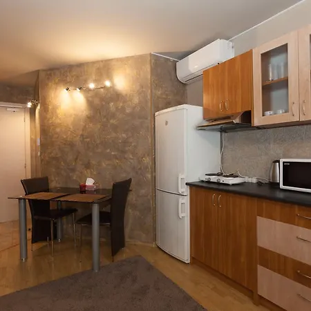 Inn Anva House *