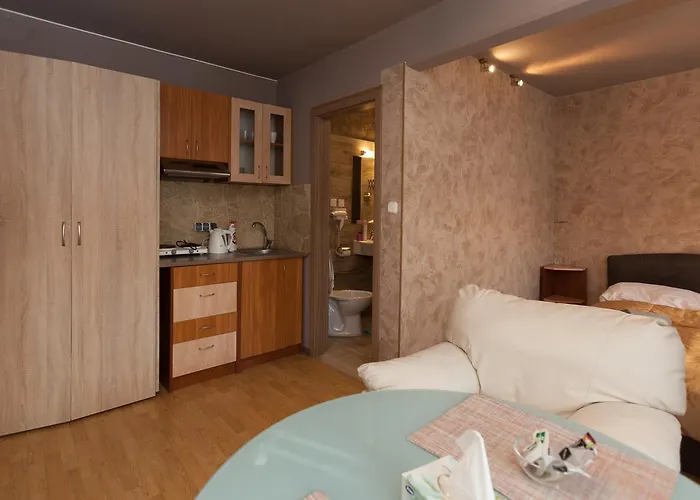 Herberg Anva House *